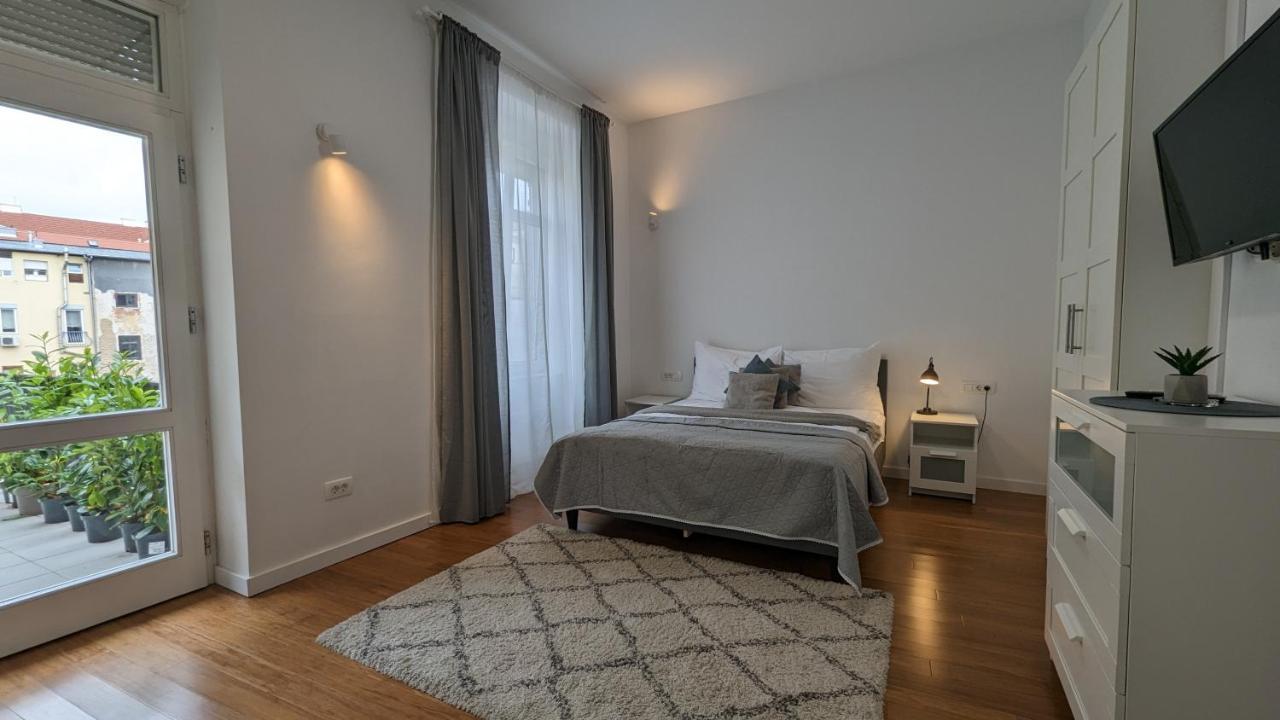 Berry Berry Studio Apartment Zagreb Exterior photo